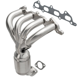 MagnaFlow Direct Fit Catalytic Converter 03-04 Kia Rio 1.6L (CA Emissions) 452881