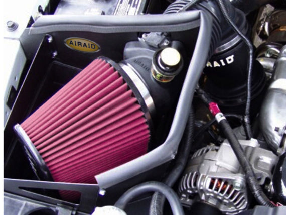 Airaid 04-07 Dodge Cummins 5.9L DSL 600 Series CAD Intake System w/ Tube (Dry / Red Media) 301-159