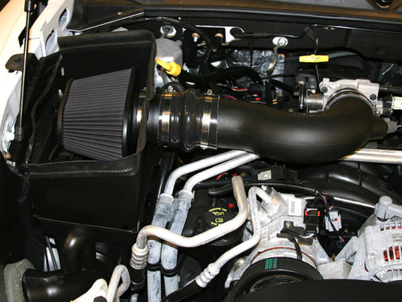 Airaid 05-06 Dodge Dakota / 06 Mitsubishi Raider 4.7L CAD Intake System w/ Tube (Dry / Black Media) 302-175