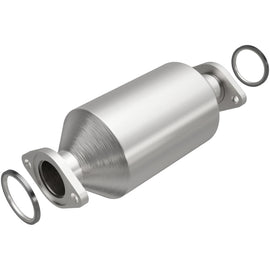 MagnaFlow 85-95 Toyota 4Runner L4-2.4L California Catalytic Converter Direct Fit 3391886