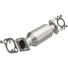 MagnaFlow California Direct Fit Catalytic Converter 11-13 Hyundai Elantra 5561823