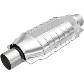 MagnaFlow Universal Catalytic Converter 2.25in Inlet 2.25in Outlet 16in Length 6.375in Width 339105