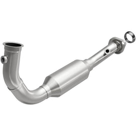 MagnaFlow Direct Fit Catalytic Converter OEM 2004 Jeep Liberty Underbody 4551583
