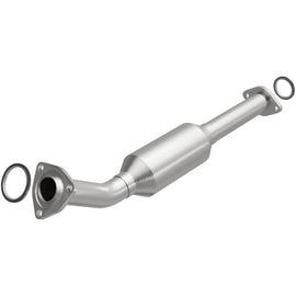 MagnaFlow Direct Fit Catalytic Converter OEM 2003-2004 Toyota Tundra Underbody - 28.75in Length 4551406