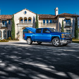 UnderCover 19-20 Chevy Silverado 1500 5.8ft Elite LX Bed Cover - Oakwood Metallic UC1178L-GE0