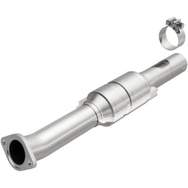 MagnaFlow Direct Fit Catalytic Converter 2010-2012 VENZA 2.7L Underbody 52108
