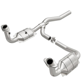 MagnaFlow Direct Fit Catalytic Converter 07-11 Dodge Nitro 4.0L 51829