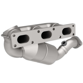 MAGNAFLOW EXHAUST MANIFOLD WITH INTEGRATED HIGH-FLOW CATALYTIC CONVERTER 49777