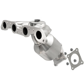 MagnaFlow Direct Fit Catalytic Converter 00-01 Dodge Neon / Plymouth Neon 2.0L (CA Emissions) 452651