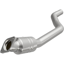 MagnaFlow Direct Fit Catalytic Converter OEM 2015 Dodge Charger/Challenger Underbody 5461478