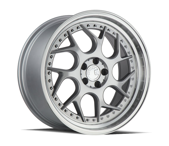 Aodhan DS01 18x8.5 5x114.3 35.0 73.1 Silver Machined Lip w/Chrome Rivets Wheel/R DS118855114335SML