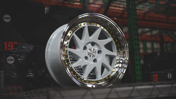 ESR SR09 18X9.5 5X100 +35 GLOSS WHITE FACE MACHINED LIP Wheel/Rim 89550035 SR09WHT-ML