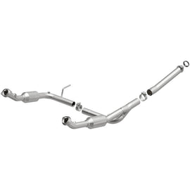 MagnaFlow Direct Fit Catalytic Converter OEM 2004-2005 Ford Explorer/Mercury Mountaineer Underbody 4551013