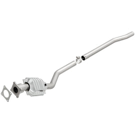 MagnaFlow Direct Fit Catalytic Converter 01-03 Caravan/Voyager 3.3L 51155