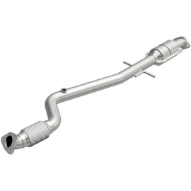 MagnaFlow Direct Fit Catalytic Converter 2012-2014 CRUZE 1.4L Underbody 52109