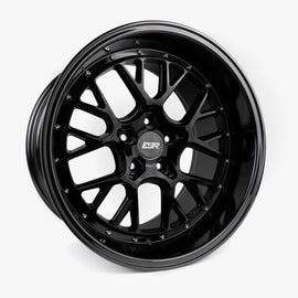 ESR CS11 18X9.5 5X105 (CUSTOM DRILL) +22 GLOSS BLACK FACE GLOSS BLACK LIP 89550022 CS11GBLK 5X105