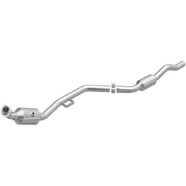 MagnaFlow Conv Direct Fit OEM 2007 Mercedes-Benz E350 Underbody - 69.125in Length 5411666