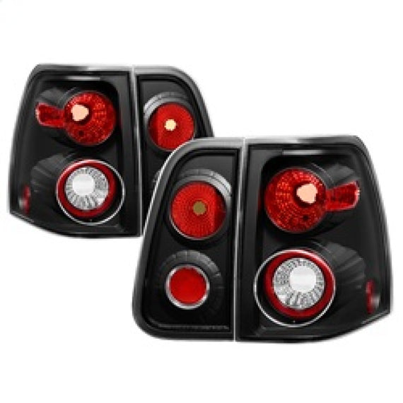 Spyder Lincoln Navigator 03-06 Euro Style Tail Lights Black ALT-YD-LN03-BK 5005946