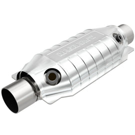MagnaFlow Universal Catalytic Converter 2.25 inch with dual O2 OEM 51065