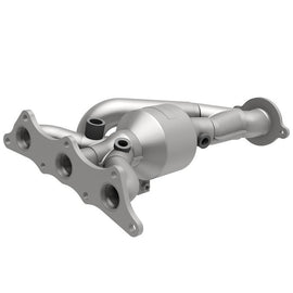 MAGNAFLOW EXHAUST MANIFOLD WITH INTEGRATED HIGH-FLOW CATALYTIC CONVERTER 50763